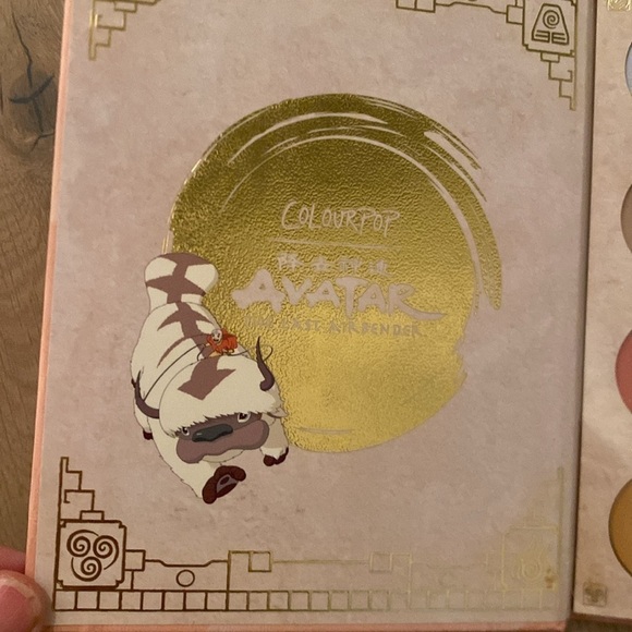 ColourPop Avatar the Last Airbender palette - Picture 6 of 9